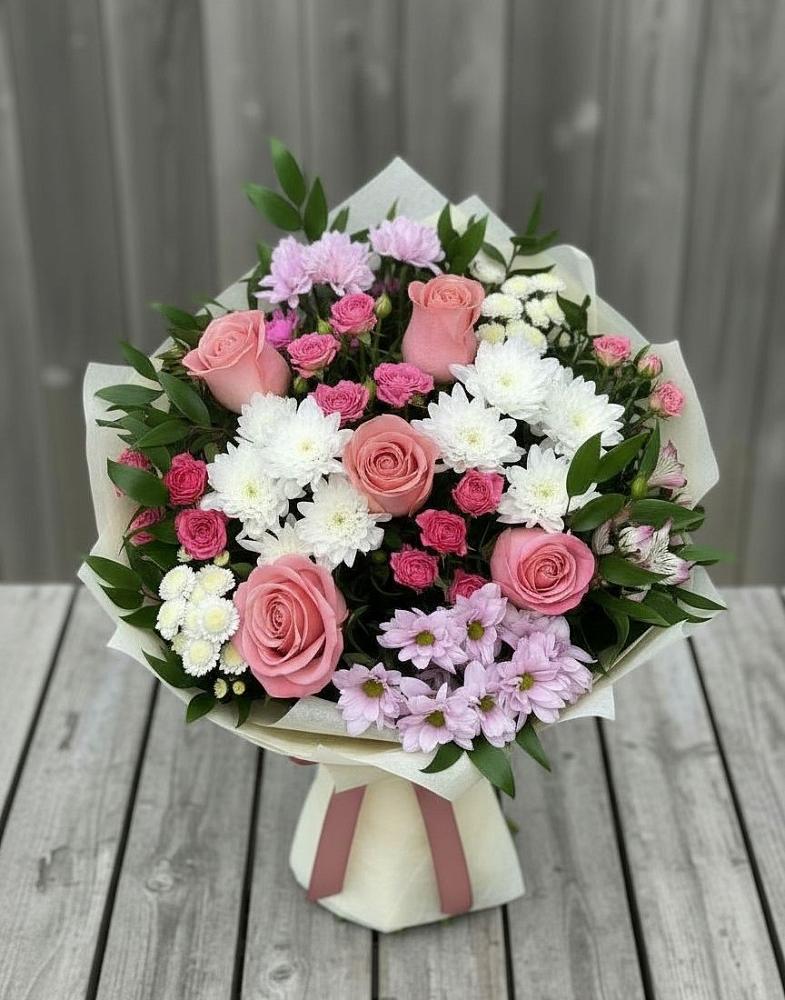 Букет цветов из: Альстромерии, Гвоздики, Розы и Хризантемы в Заворонежском