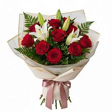 Букет цветов из:  Лилии и Розы #REPLACE_PRED# Заворонежском