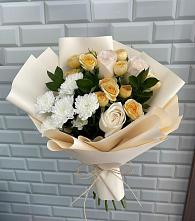 Букет цветов из:  Розы и Хризантемы в Заворонежском