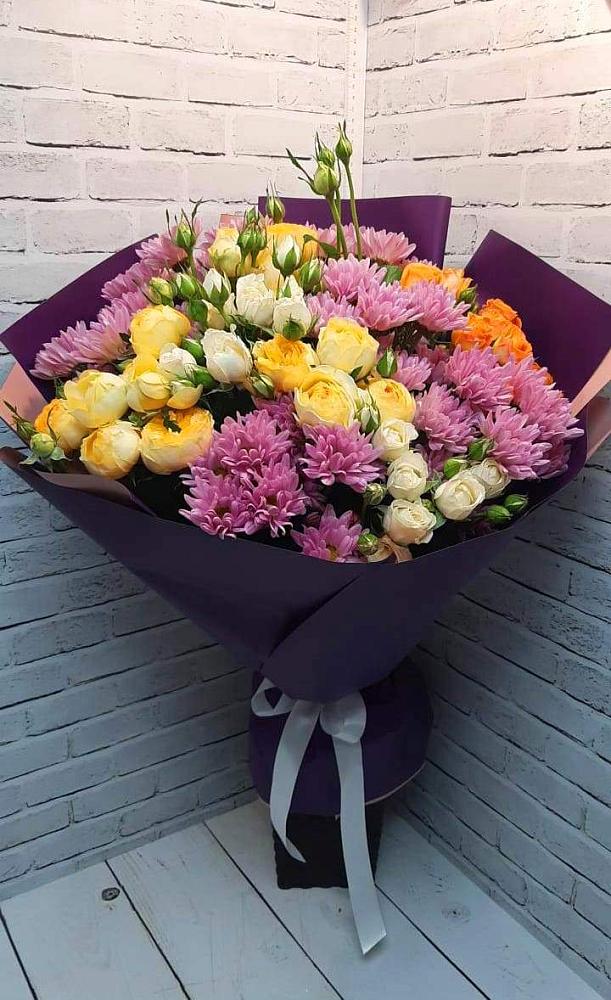 Букет цветов из: Хризантемы и Розы в Заворонежском