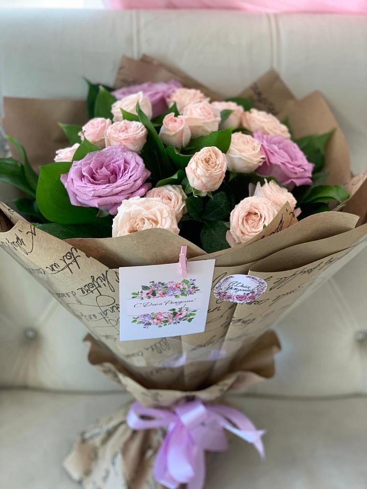 Букет цветов из: Розы в Заворонежском