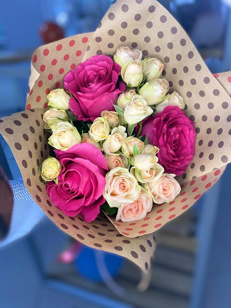 Букет цветов из: Розы в Заворонежском