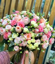Букет цветов из:  Розы #REPLACE_PRED# Заворонежском