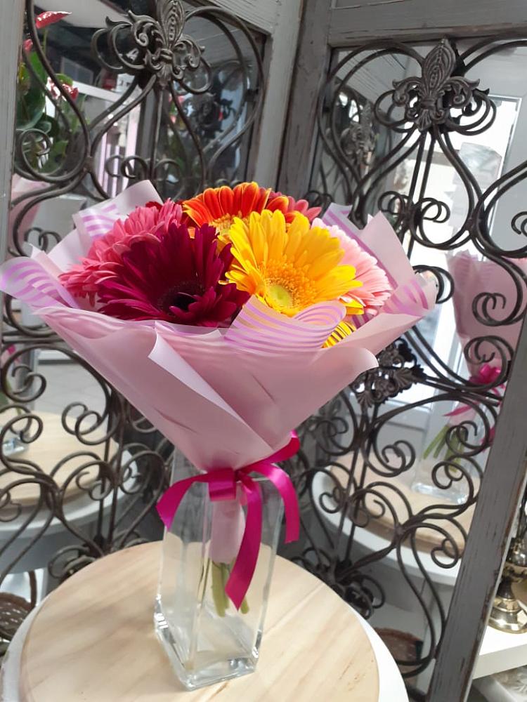 Букет цветов из: Герберы в Заворонежском