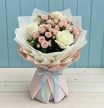 Букет цветов из:  Розы в Заворонежском