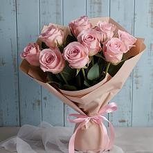 Букет цветов из:  Розы в Заворонежском