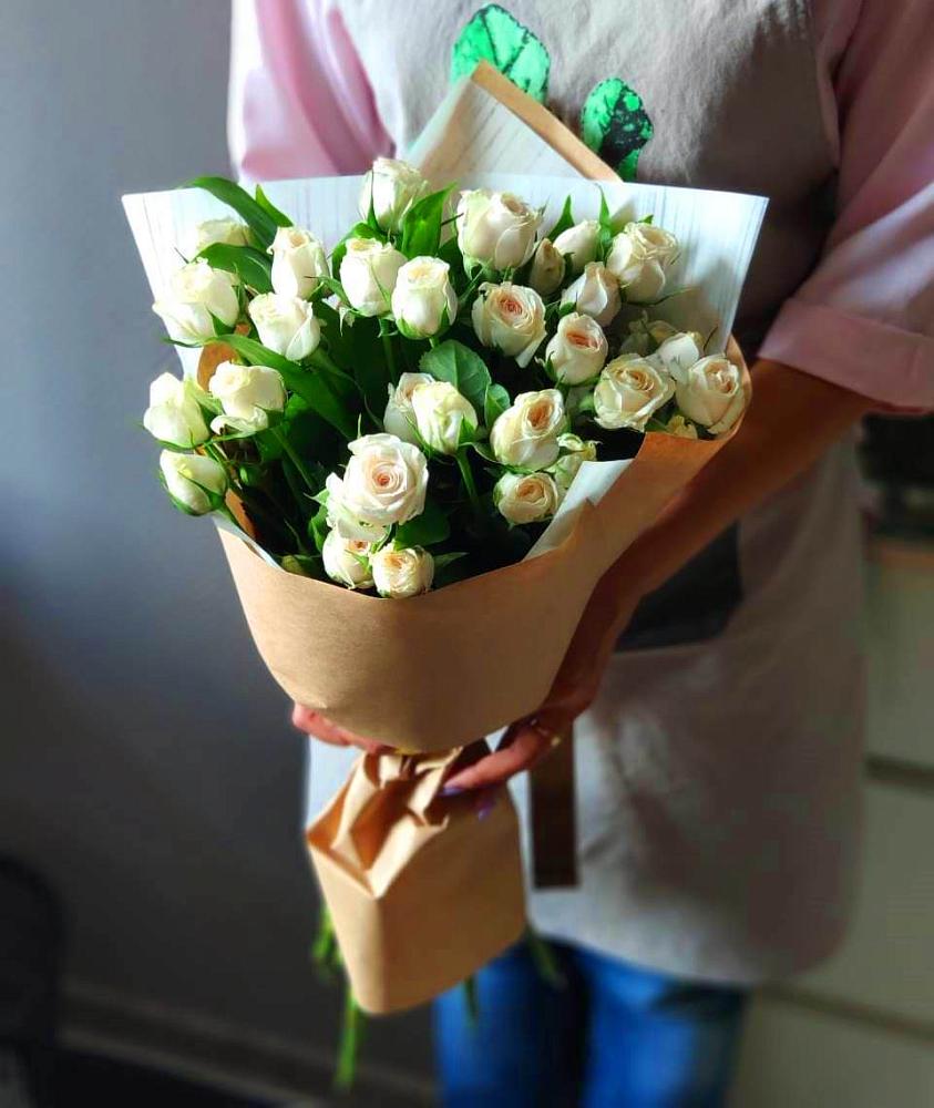 Букет цветов из: Розы в Заворонежском