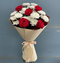 Букет цветов из:  Розы и Хризантемы в Заворонежском