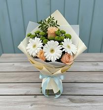 Букет цветов из:  Герберы, Розы и Хризантемы в Заворонежском
