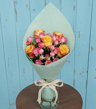 Букет цветов из:  Розы в Заворонежском