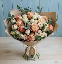 Букет цветов из:  Альстромерии и Розы в Заворонежском